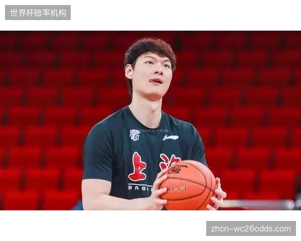 老将王哲林的经验与低位技术，使其成为多支季后赛球队的补强目标。